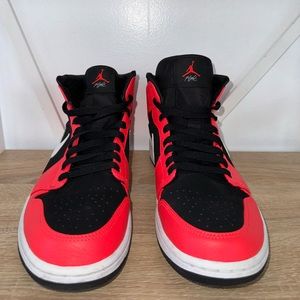 Lightly Worn Jordan 1 Mid Infrared 23 Size 9.5